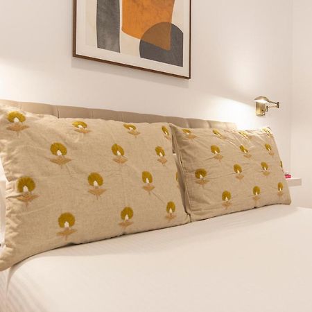 Santos Thyssen By Ele Apartments Málaga Eksteriør billede
